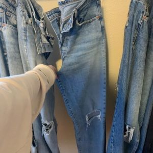 LEVIS RIBCAGE LIGHT WASH JEANS
